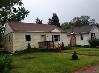 111 N Orchard Ave, Waukegan, IL 60085