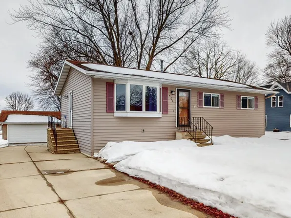 504 2nd St SW, Kasson, MN 55944