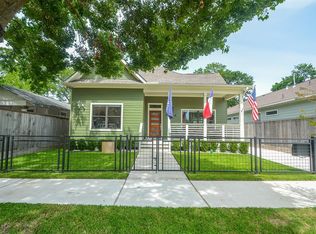 1706 Gentry St, Houston, TX 77009