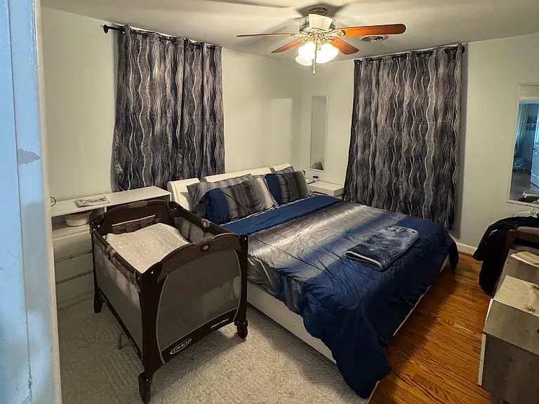 1439 Crawford Ave — Photo 8