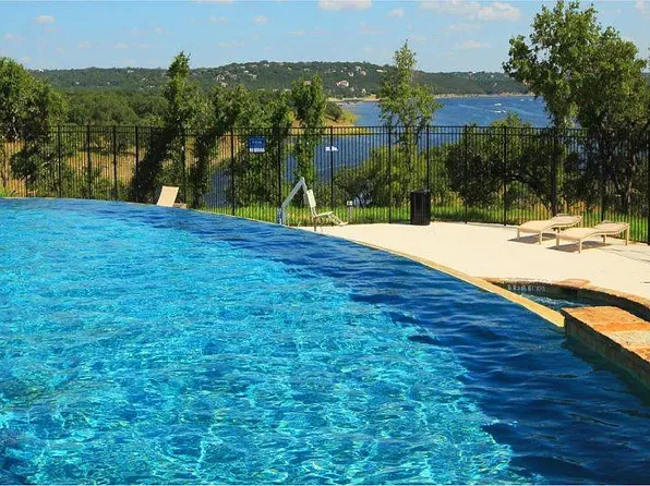 8200 Prairie Rye Dr, Lago Vista, TX 78645