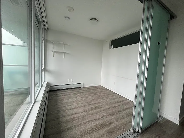 13350 Central Ave #806 — Photo 2