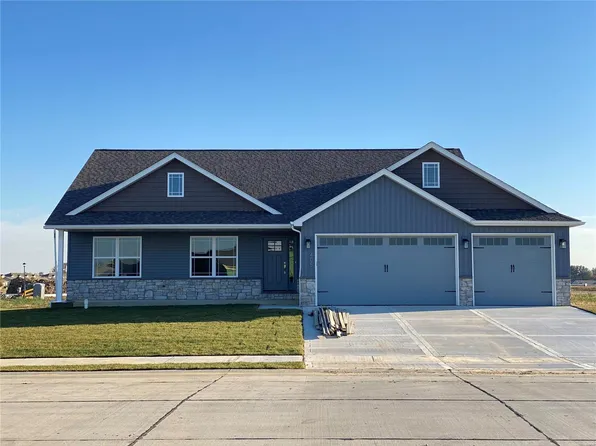 405 George Bush Blvd, Troy, IL 62294