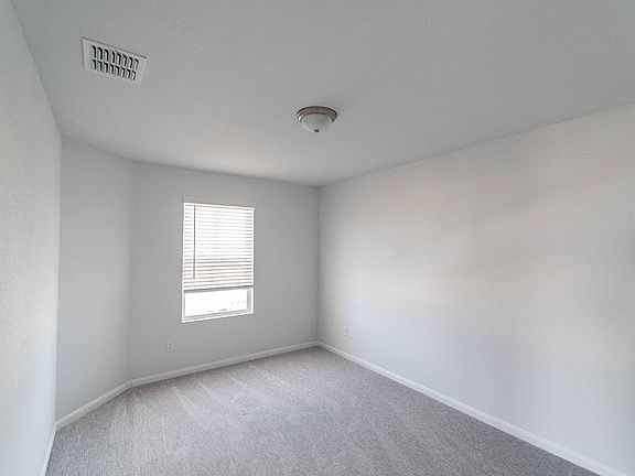 2nd image of 521 Bobcat Creek Dr