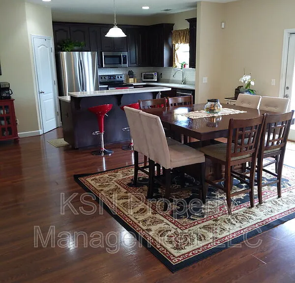 264 Pink Dogwood Ln — Photo 5
