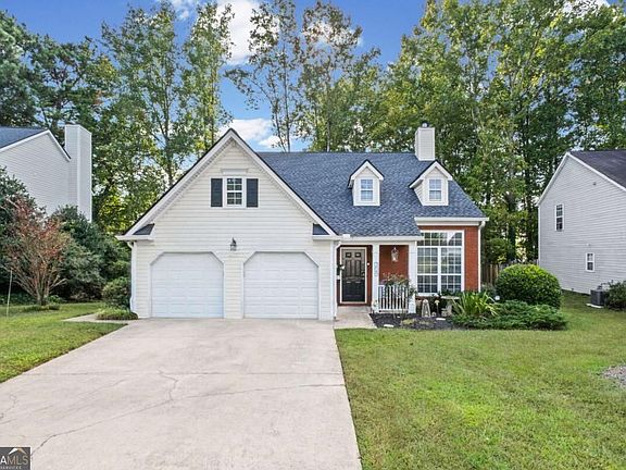 3rd image of 131 Weatherstone Dr