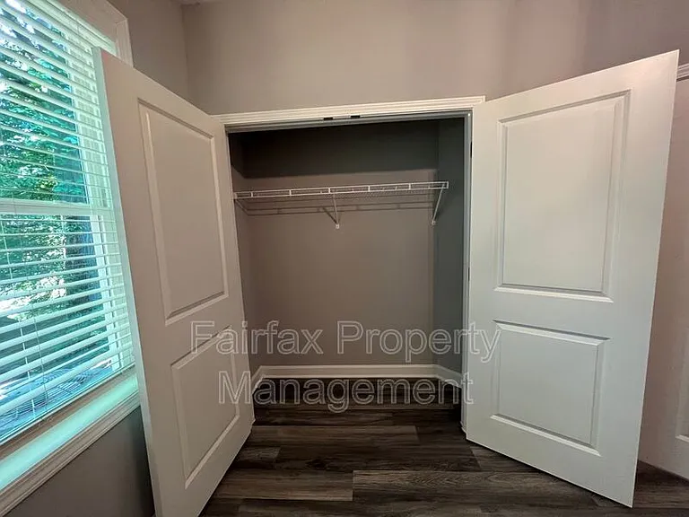 518 Boone St #104 — Photo 22