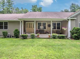 216 Palmer Rd, Brimfield, MA 01010