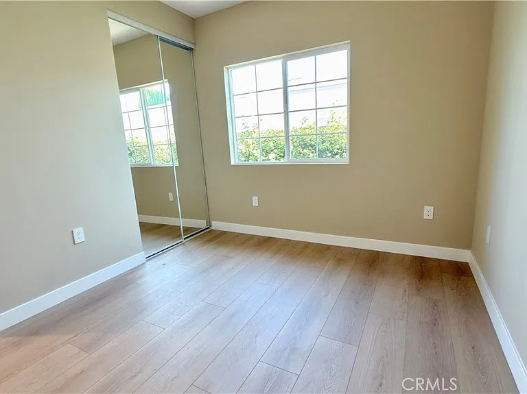 20748 Stagg St — Photo 10