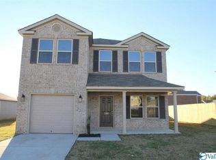 190 Bermuda Lakes Dr, Meridianville, AL 35759