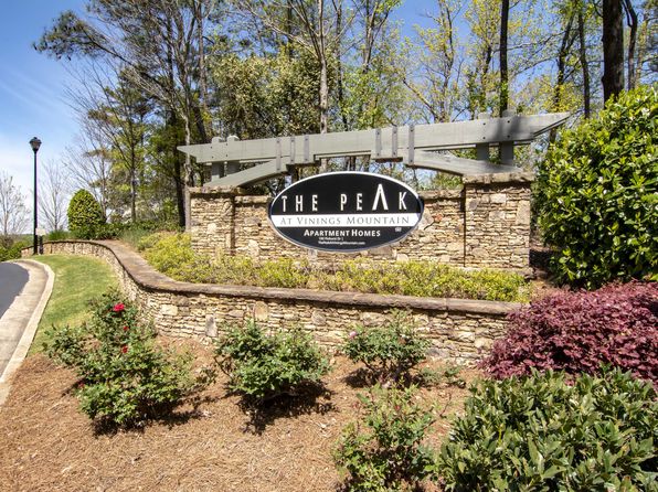 Residences at Vinings Mountain | 100 Pinhurst Dr, Atlanta, GA