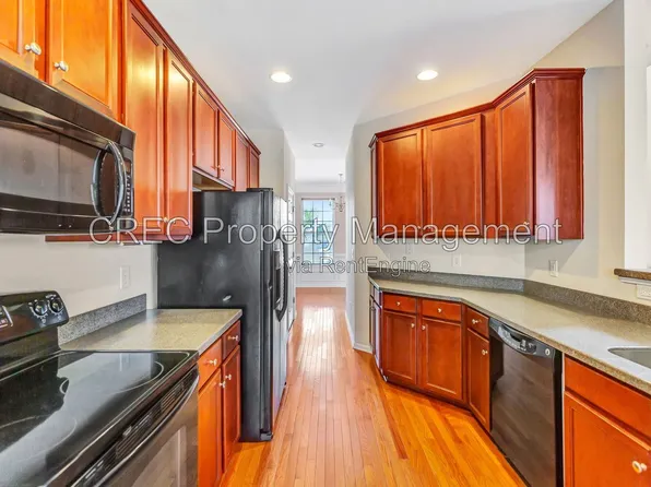 9161 Parlor Dr, Ladson, SC 29456