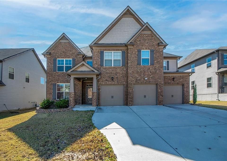1st image of 419 Woodmill Way SW
