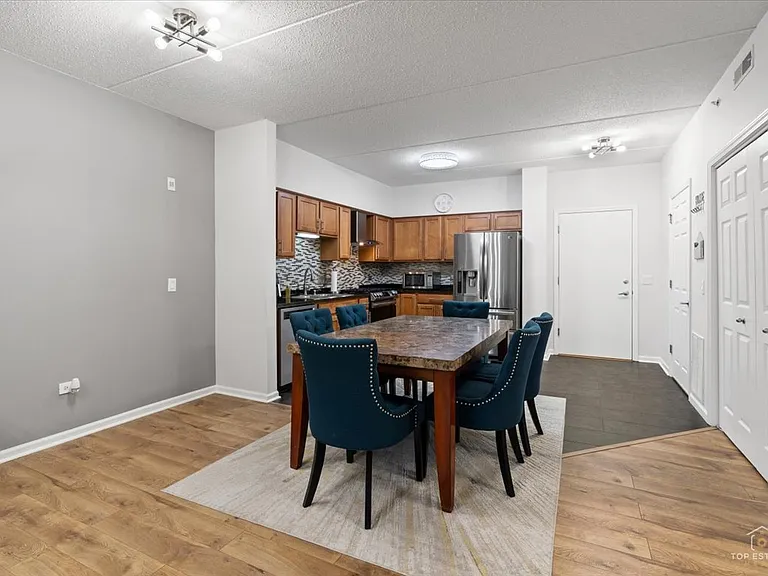 3501 Wellington Ct #203 — Photo 8