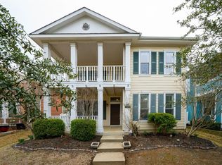 1316 Live Oak Ln, Aubrey, TX 76227