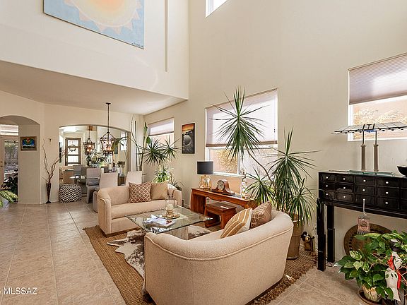 4th image of 3033 W Desert Glory Dr
