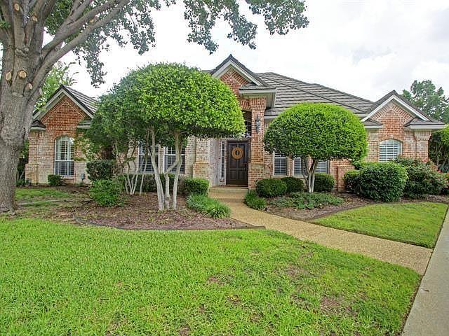 1st image of 3505 Queensbury Way E