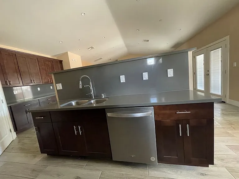 17515 Live Oak St #1 — Photo 10