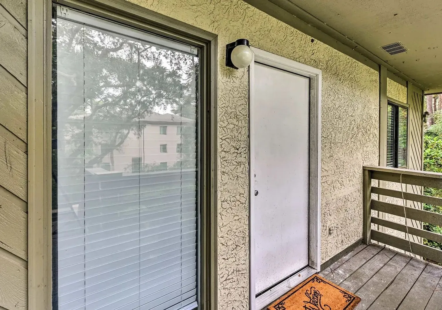 Charming 2 Bed/2 Bath Condo in Hilton Head Island - Perfect Island Living! — Photo 3