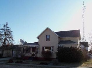 303 N Smith St, Kewanna, IN 46939