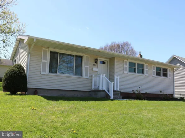 232 Bird St, Birdsboro, PA 19508