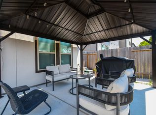 4007 Centre Glen Dr, Houston, TX 77043