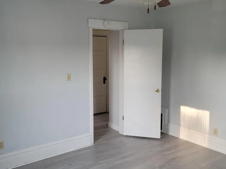2116 Olive St #3 — Photo 14