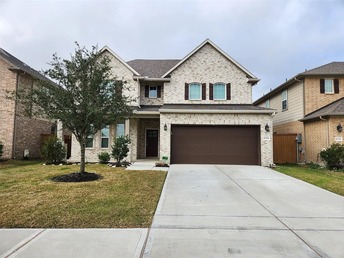 Building Photo - 10714 Cliffs View Dr