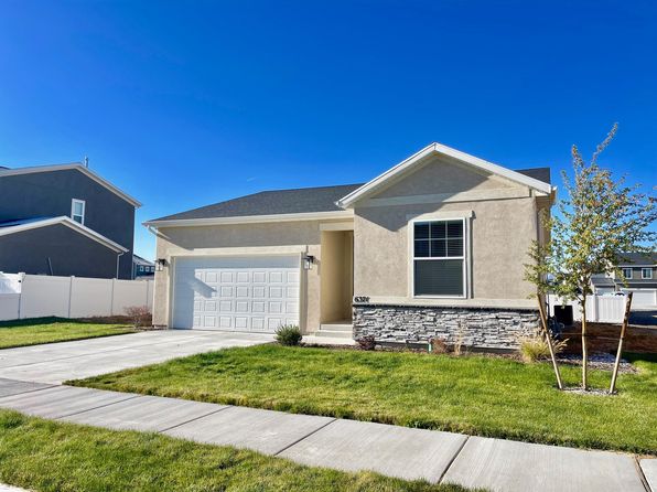 6371 N Blue Pony Way