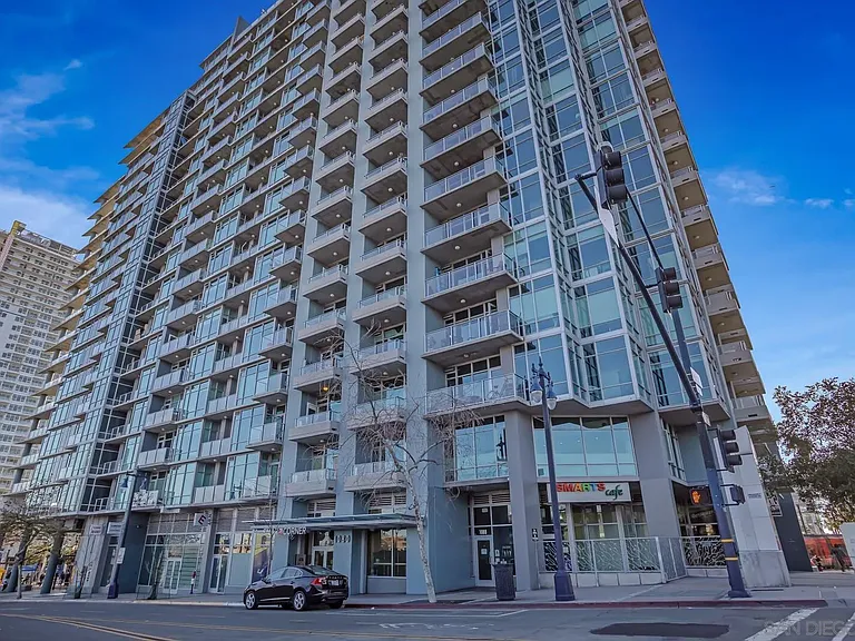 1080 Park Blvd #809 — Photo 39