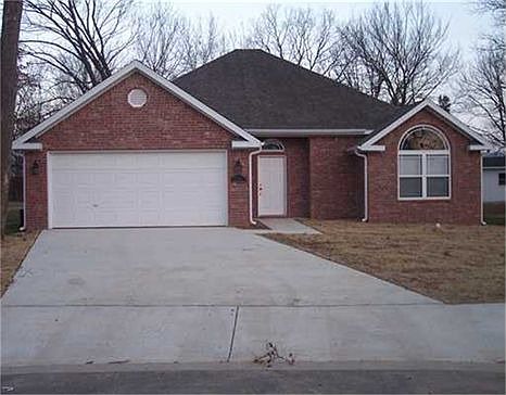 1st image of 2245 Brookview Dr