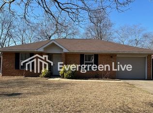 102 Pembroke Ct, Raeford, NC 28376