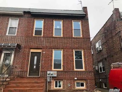 2917 Jordan St, Flushing, NY, 11358