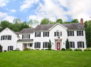 46 Powdermaker Dr, Ridgefield, CT 06877