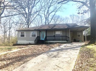 1322 James St, Florence, AL 35630