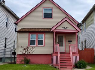 2418 S 18th St, Milwaukee, WI 53215