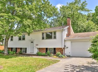 22 Fitzpatrick Cir, Brockton, MA 02301