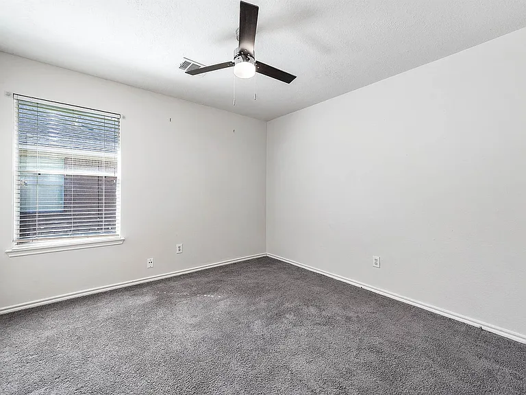 3347 Pebble Beach Ln — Photo 18