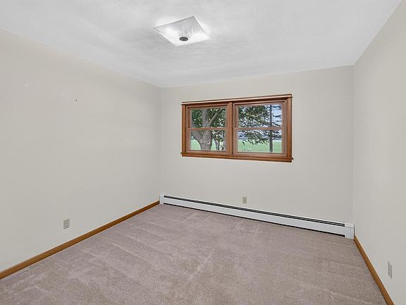 5th image of W8491 Spring View DRIVE
