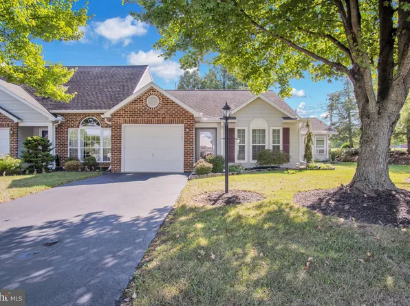 31 Ridgeway Dr, Carlisle, PA 17015