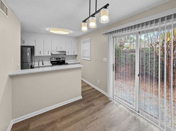 1004 Kensington Sq #1007