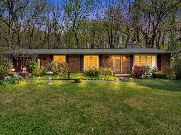 1664 Red Lane Ext, Salem, VA 24153