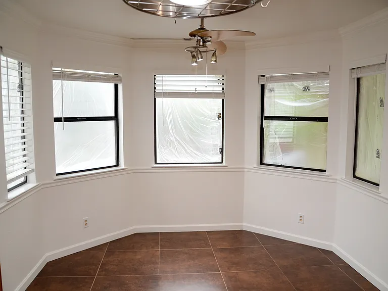 1800 Nora Dr — Photo 3