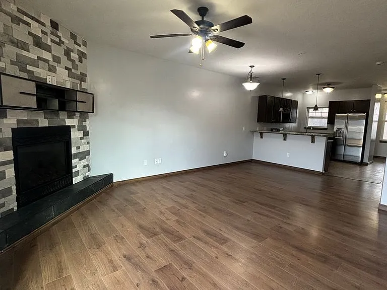 4100 Mullan Rd #809 — Photo 3