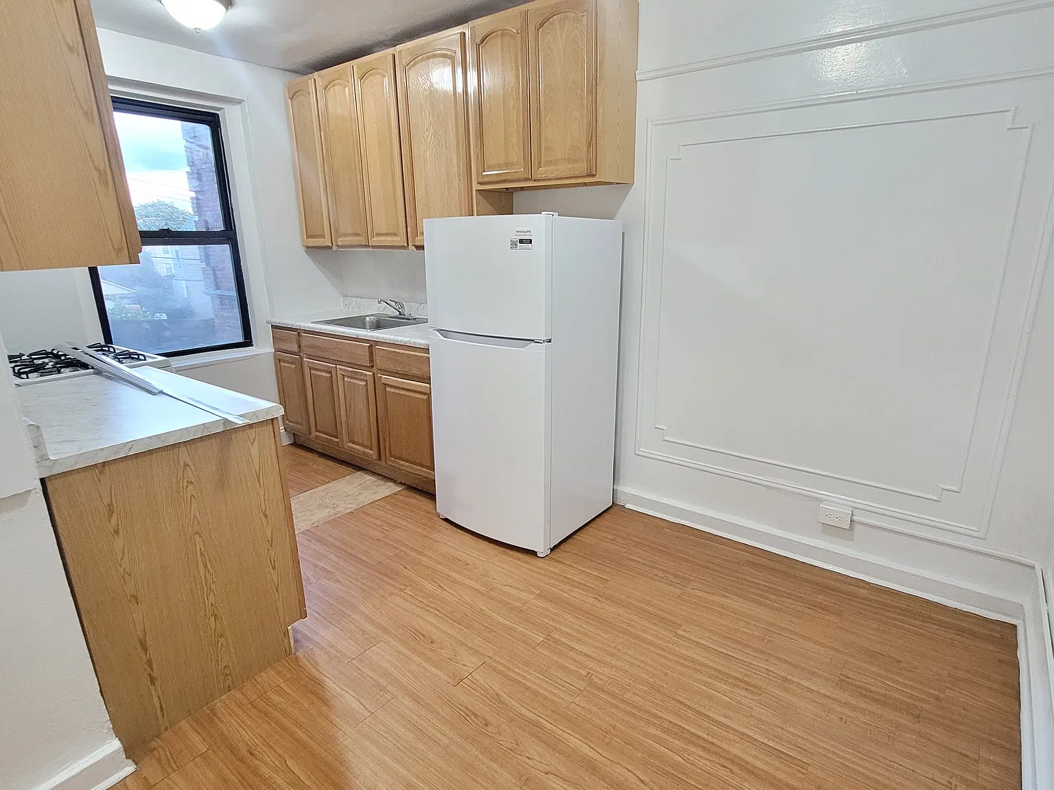 McLean Ave, Yonkers — Photo 3