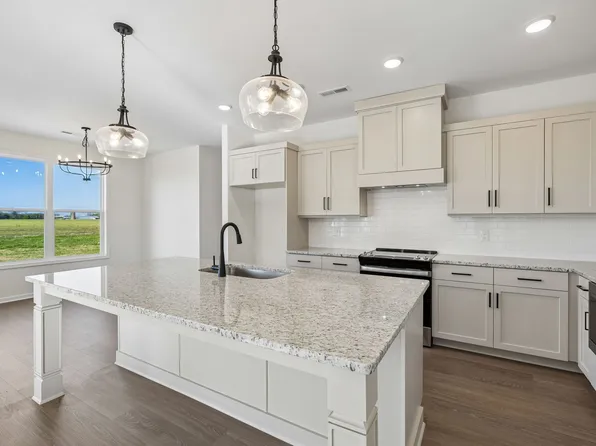 108 Lookout Dr, Winchester, TN 37398