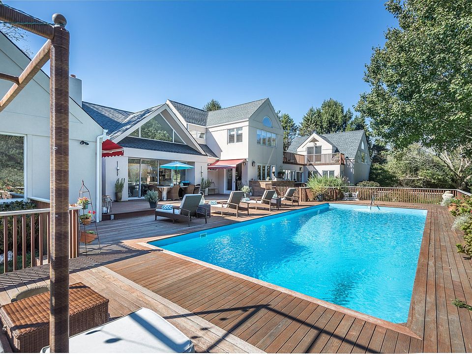69 Old Barn Ln, Sagaponack, NY 11962 Zillow