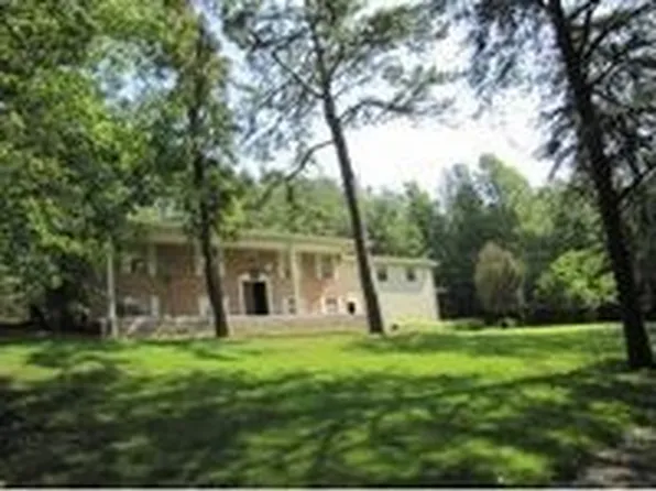 571 N Massengill Rd, Greeneville, TN 37743