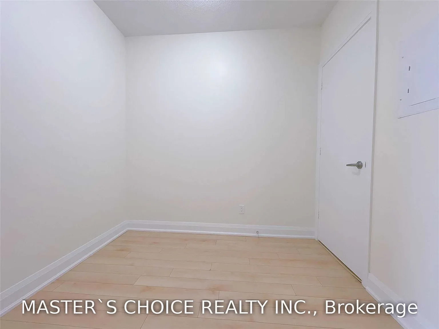 2 bed, $2,500 — Photo 3