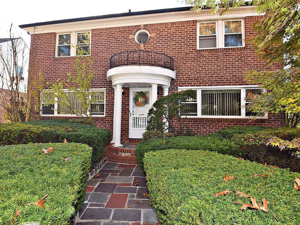 1st image of 85-34 Chevy Chase Street